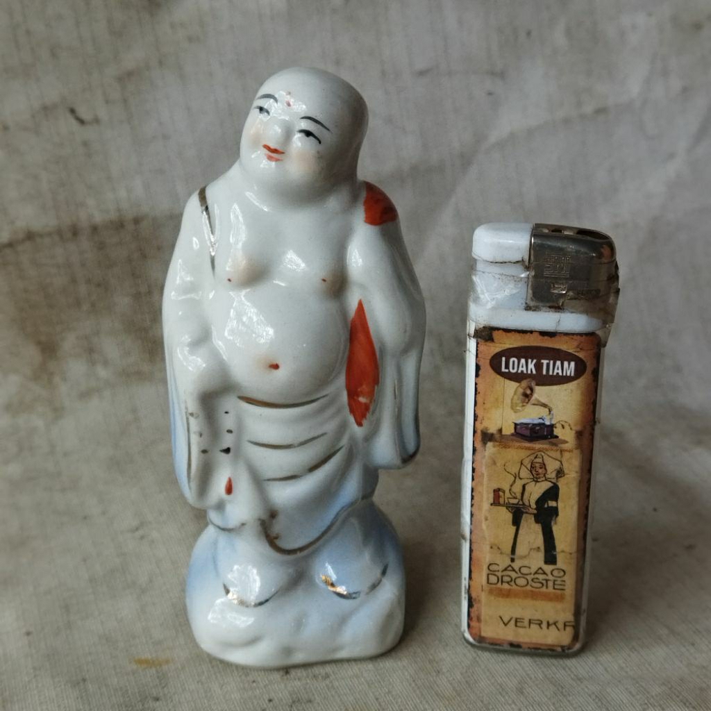 Pajangan Vintage Patung Keramik Dewa Julai