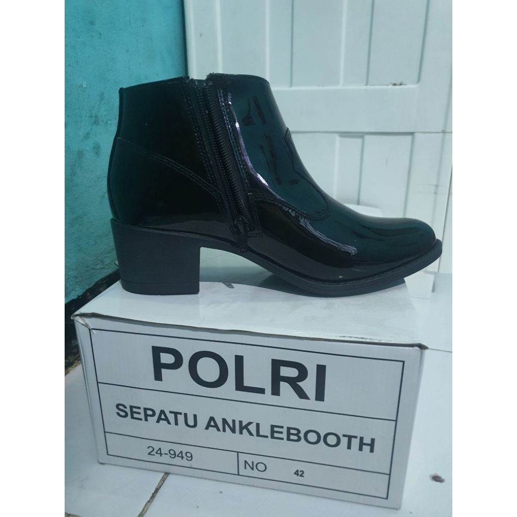 Ankle Boots wanita jatah Polri Size 39-40
