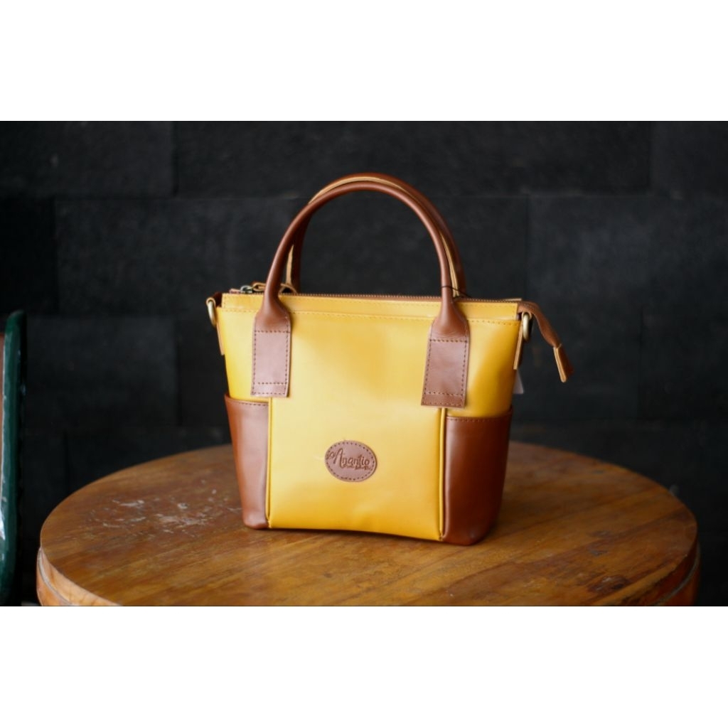 Tas Kulit wanita asli "Emil" by anantio