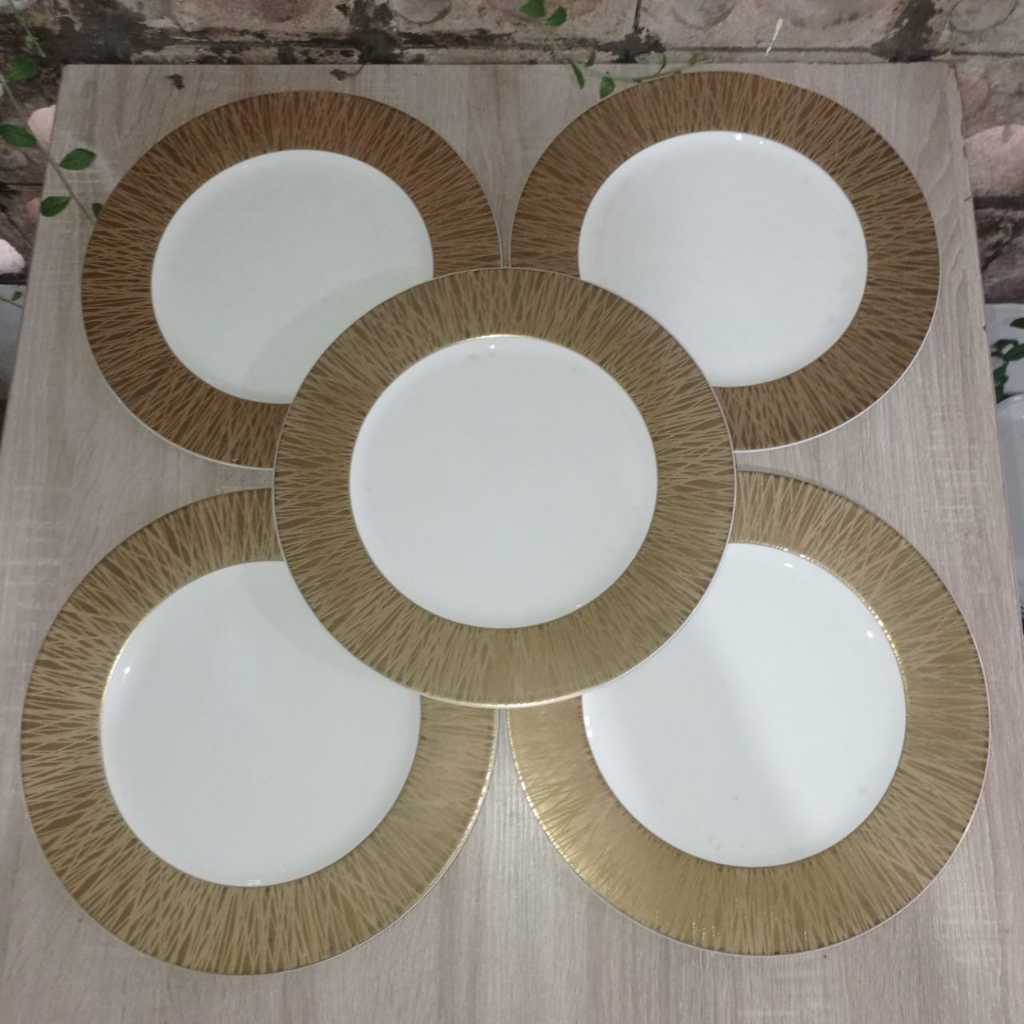 Piring Makan Emas 31 cm Narumi Bone China Ex Resto