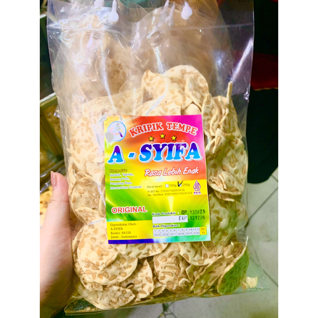 

Keripik Tempe / Kripik Tempe / Keripik Tempe Sagu / Keripik Tempe Gurih Renyah