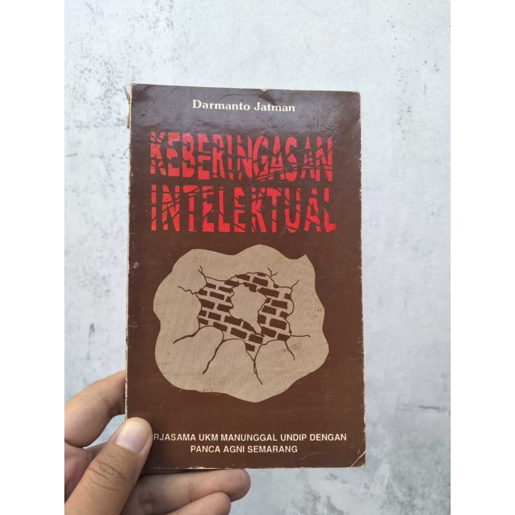 Buku Keberingasan Intelektual Penulis: Darmanto Jatman