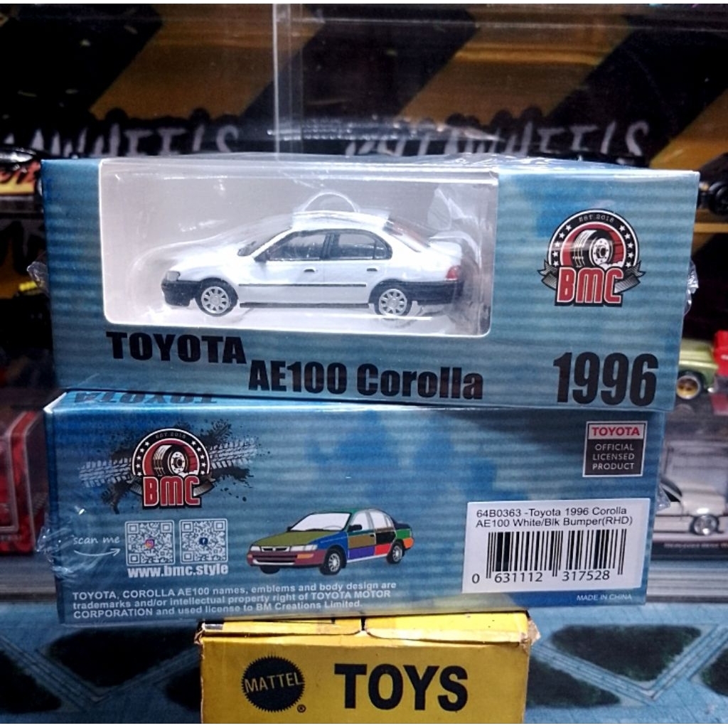 BM CREATIONS BMC - TOYOTA 1996 COROLLA AE100 WHITE BLACK BUMPER (RHD)