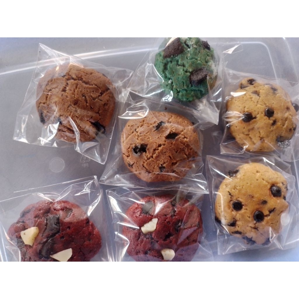 

soft cookies beli 8 gratis 1