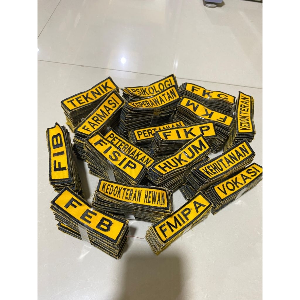 Atribut Nama Fakultas Almamater unhas