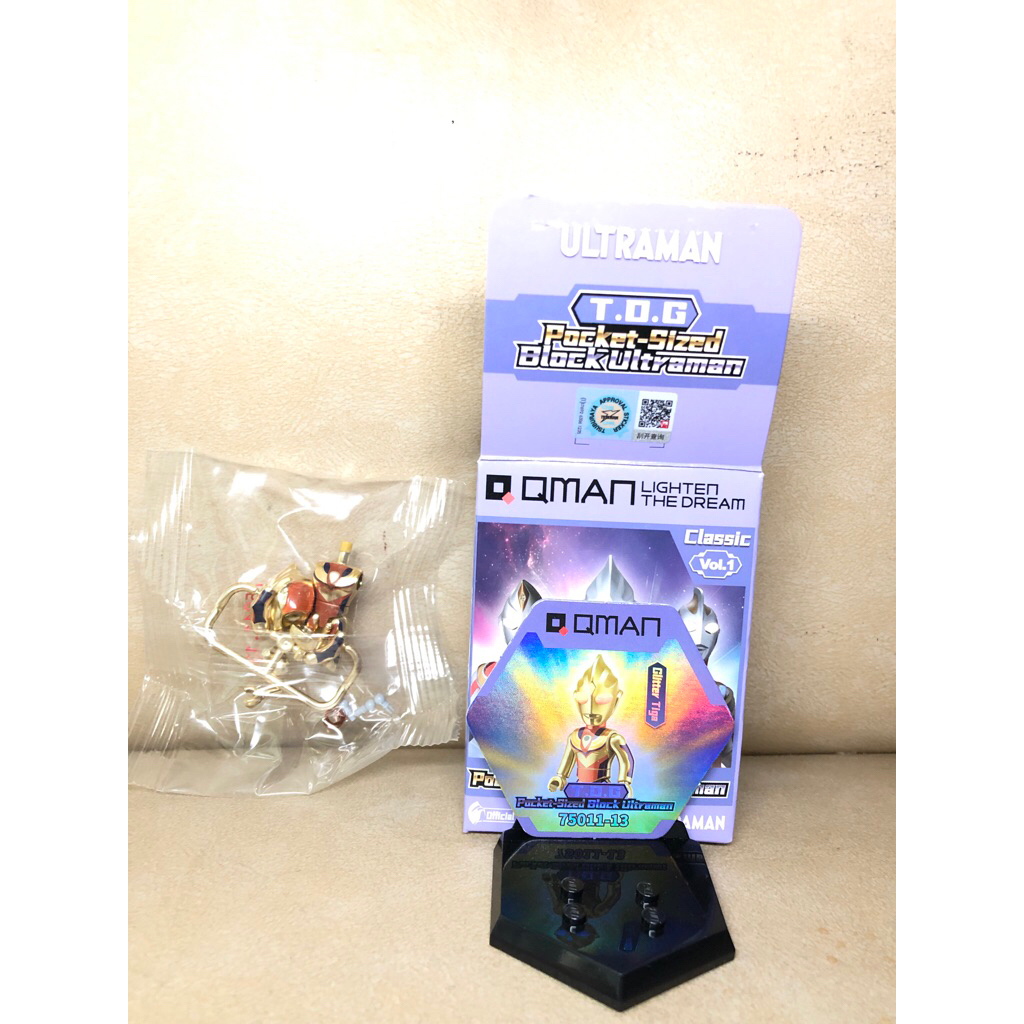 ultraman blindbox qman secret rare gliter tiga