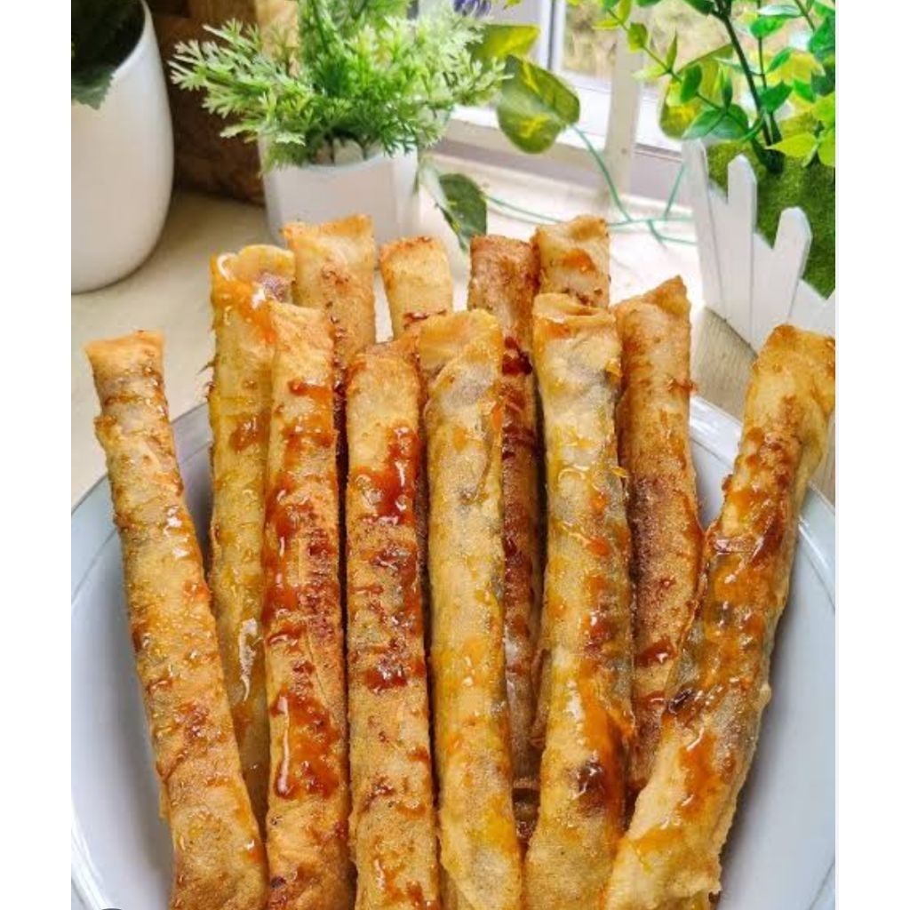 

Cemilan sehat piscok pisang coklat isi 15 pcs siap saji