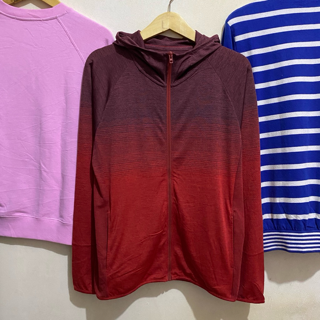 jacket uniqlo odor control and dry ex