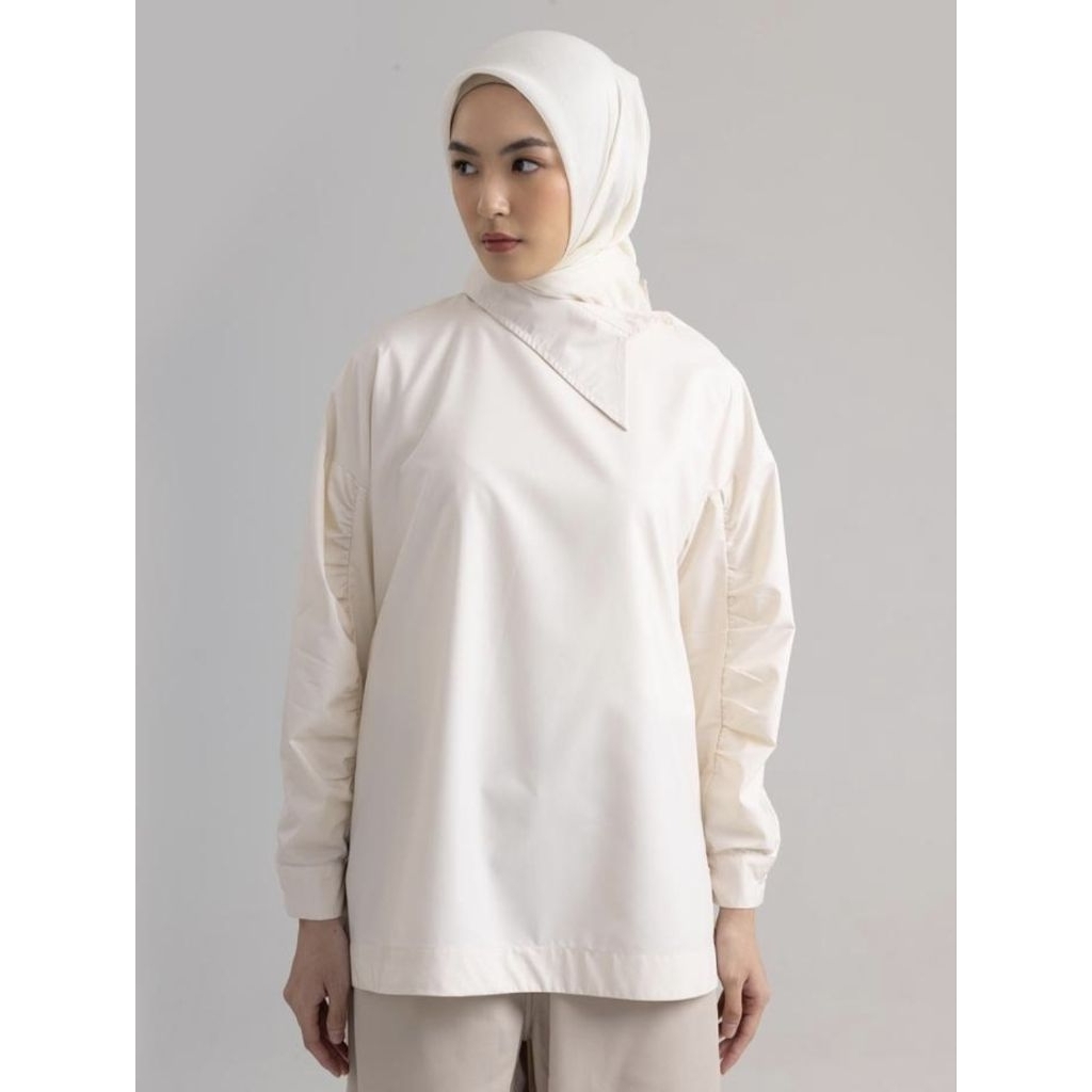 SALE‼️Ria Miranda GIA SHIRT PEARL SM. RIAMIRAND SHIRT BROKEN WHITE SM. RM ATASAN POLOS. BLOUSE TOP N