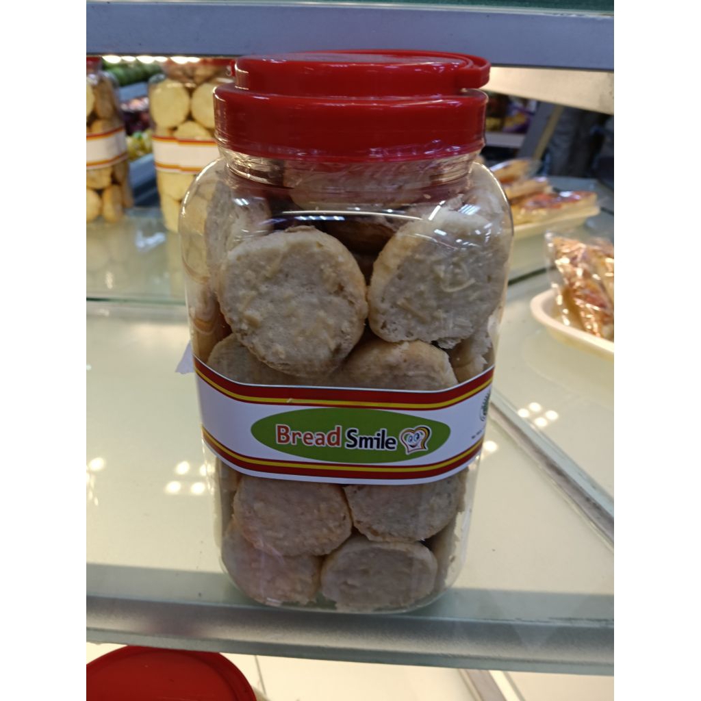 

Bagelen Kering Bread Smile Rasa Original Manis Toples Besar Oleh-Oleh Cirebon