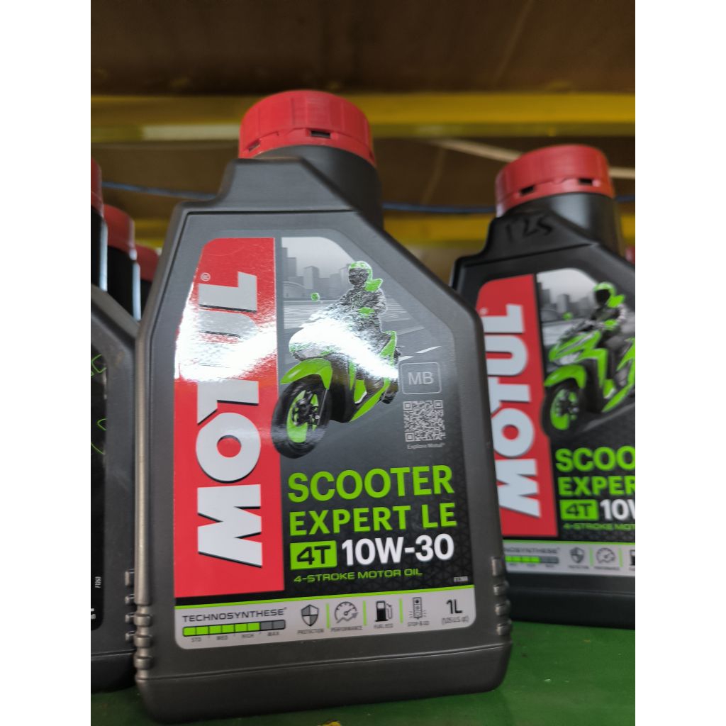 oli MOTUL 4T original