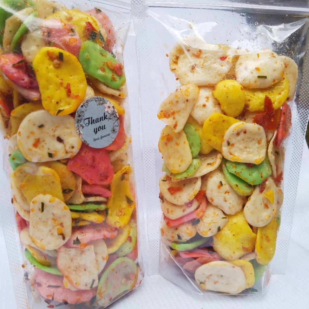 

krupuk bantet Seblak Kering Kerupuk pedas Kerupuk daun jeruk Isi 100gr