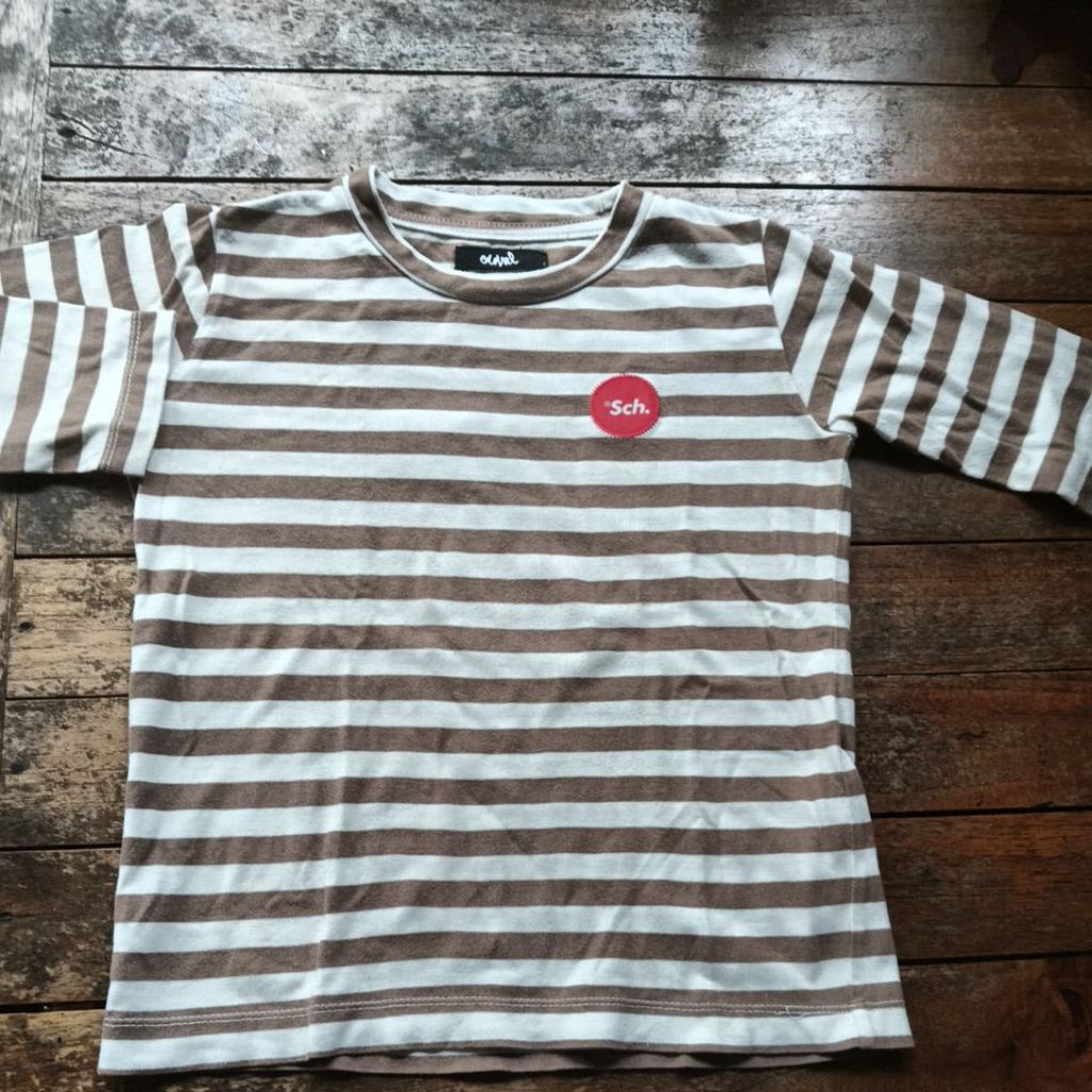 Preloved_kaosgarisanak_Rsch