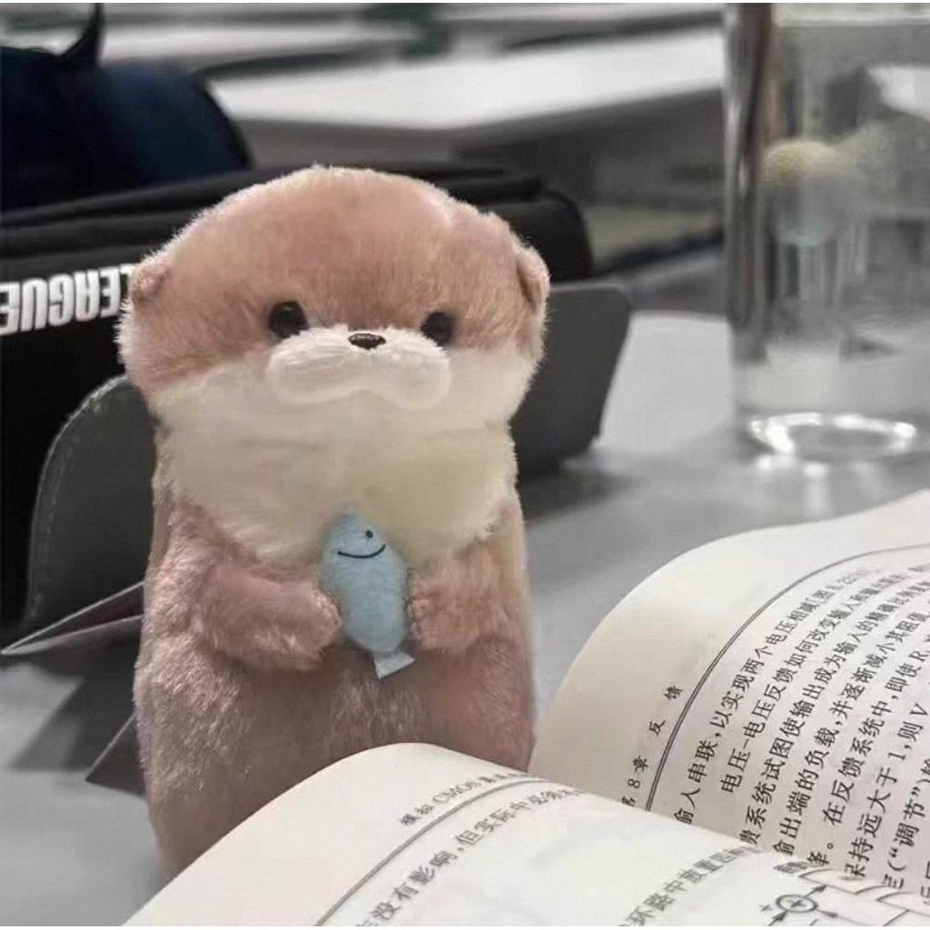 OTTER DOLL PLUSHIE KEYCHAIN