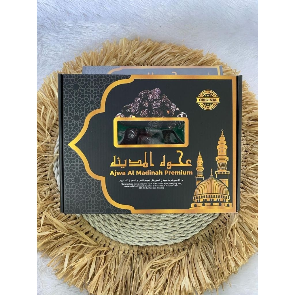 

Kurma Ajwa Al-Madinah Kualitas Premium Kurma Nabi tekstur lembut