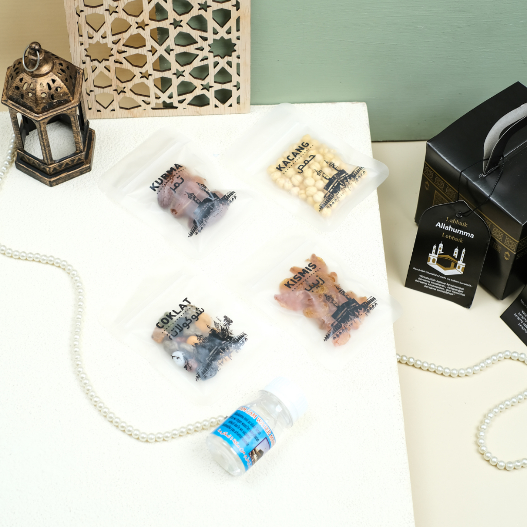 

Souvenir Snack Umroh Kemasan BOX KABAH Oleh Oleh Haji Umroh by Albayan Haramain