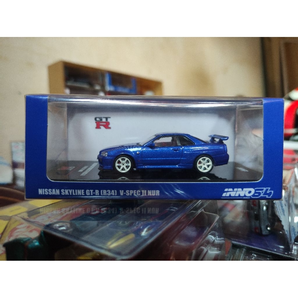 Nissan Skyline GTR R34 spec ii nur blue INNO64 not hotwheels/minigt