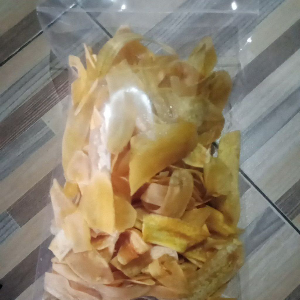 

keripik pisang rasa asin