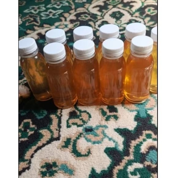 

Madu kelulut 100℅ murni asli