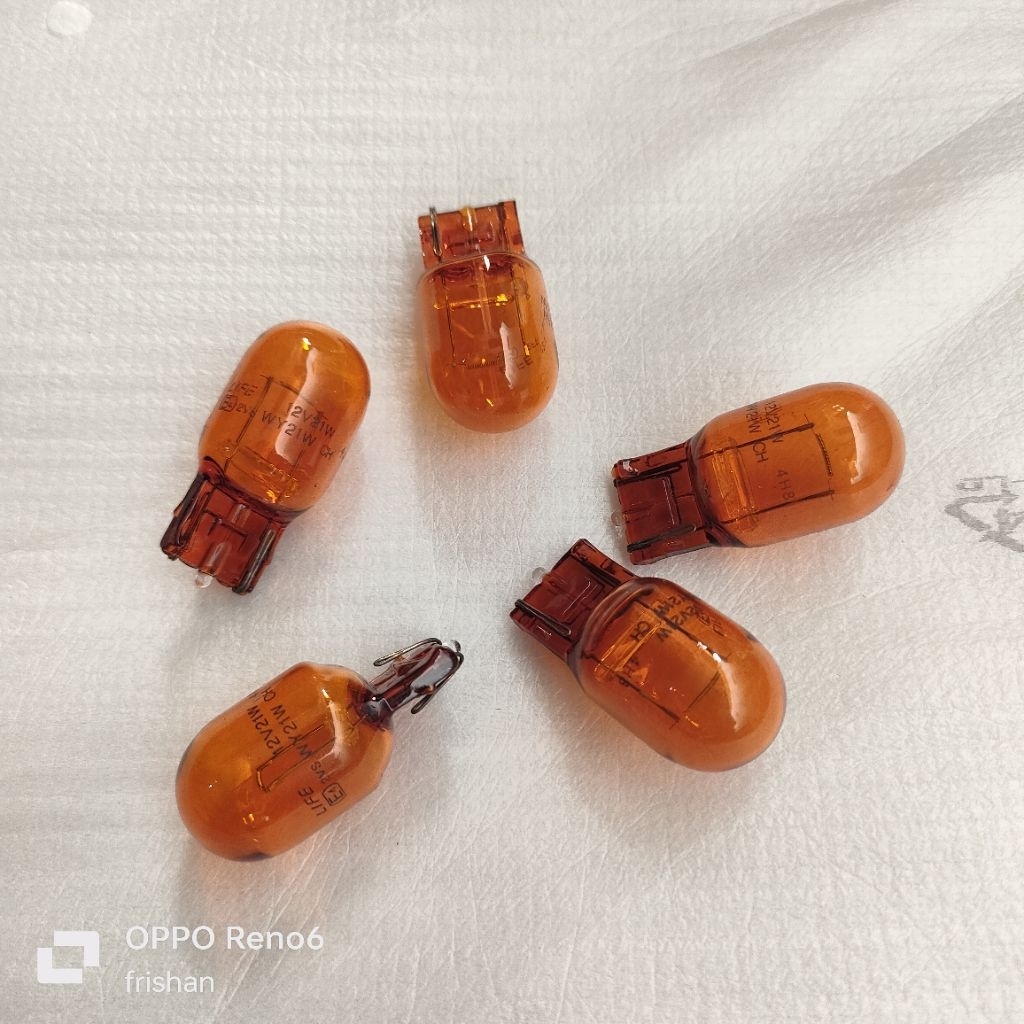 BOHLAM LAMPU SEIN HONDA JAZZ BRIO FREED HRV ORIGINAL