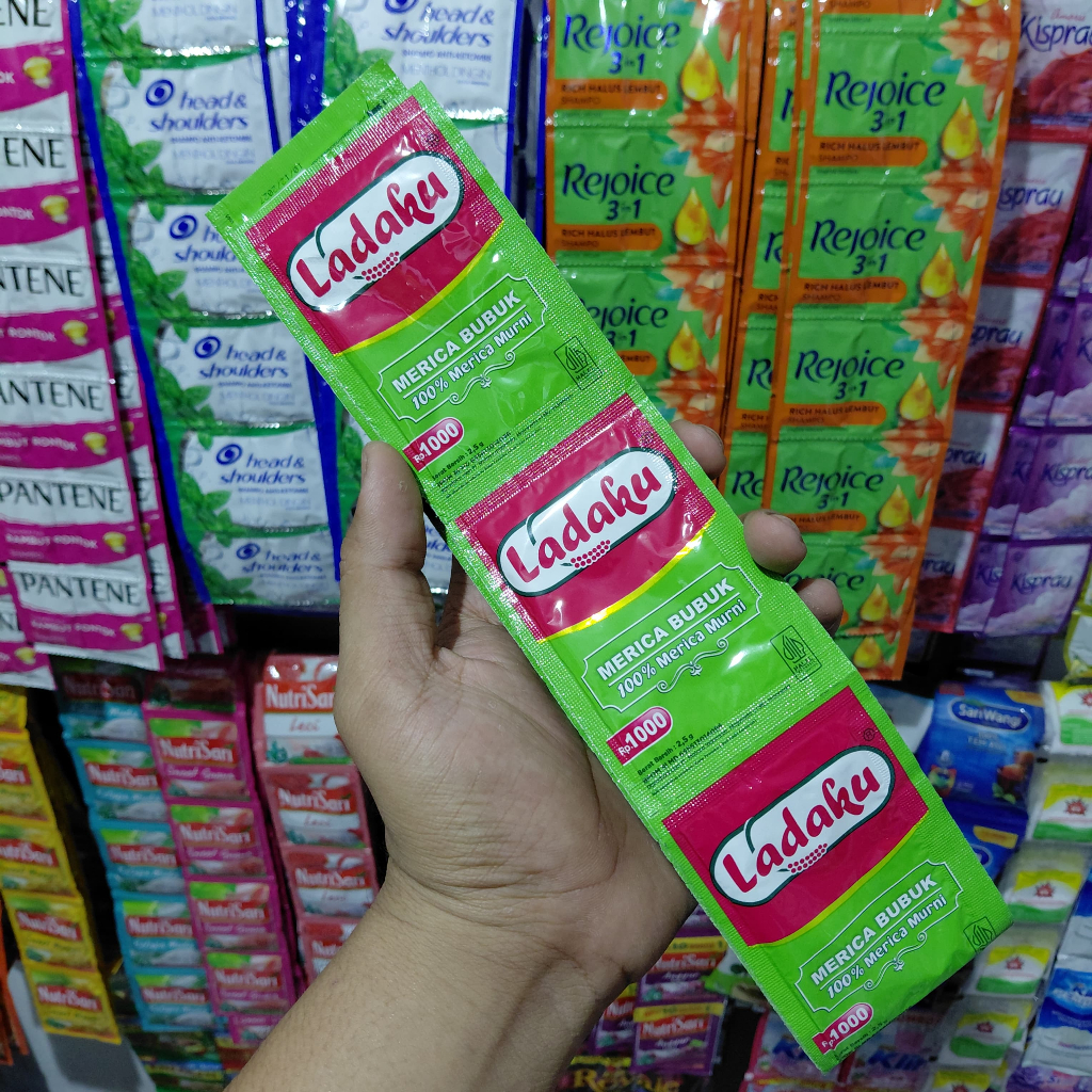 

Ladaku Merica Bubuk 2,5g 1 Renceng Harga Murah!!