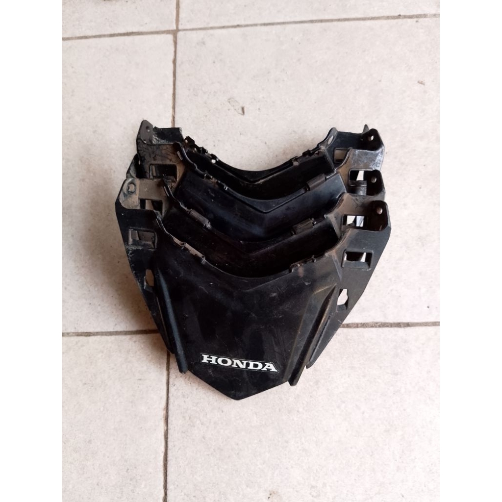 Duktail CBR 150R facelift - tutup lampu belakang CBR 150R facelift Original