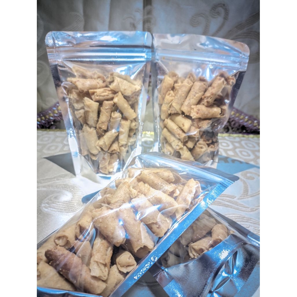 

Sumpia Abon Udang / Sumpia Abon 250gr - Cemilan Renyah Gurih - Snack Kering Abon