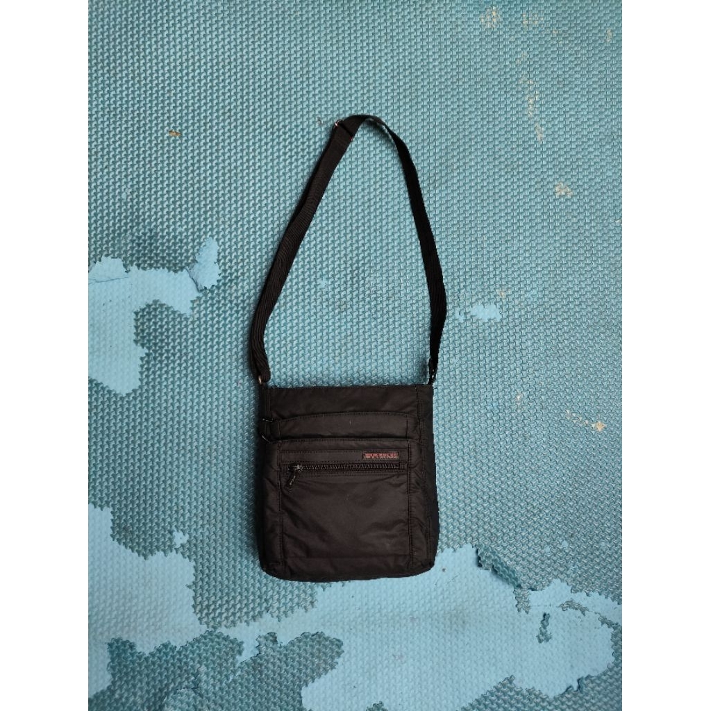 Slingbag/Tas Harian Daily/Tas Hp Hape/Tas Pria Second ORI Brand HEDGREN