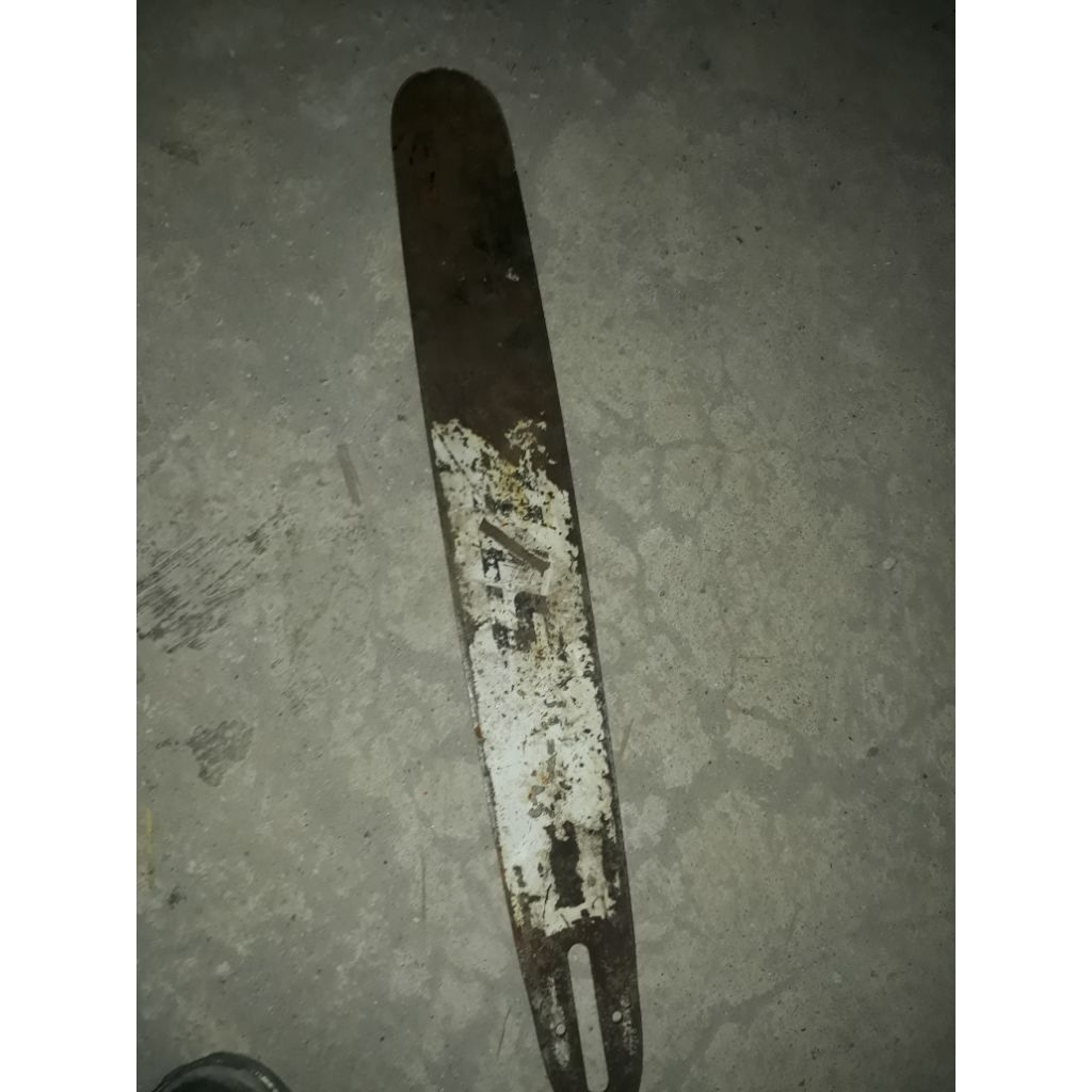 Bar senso bekas bahan baku pande besi