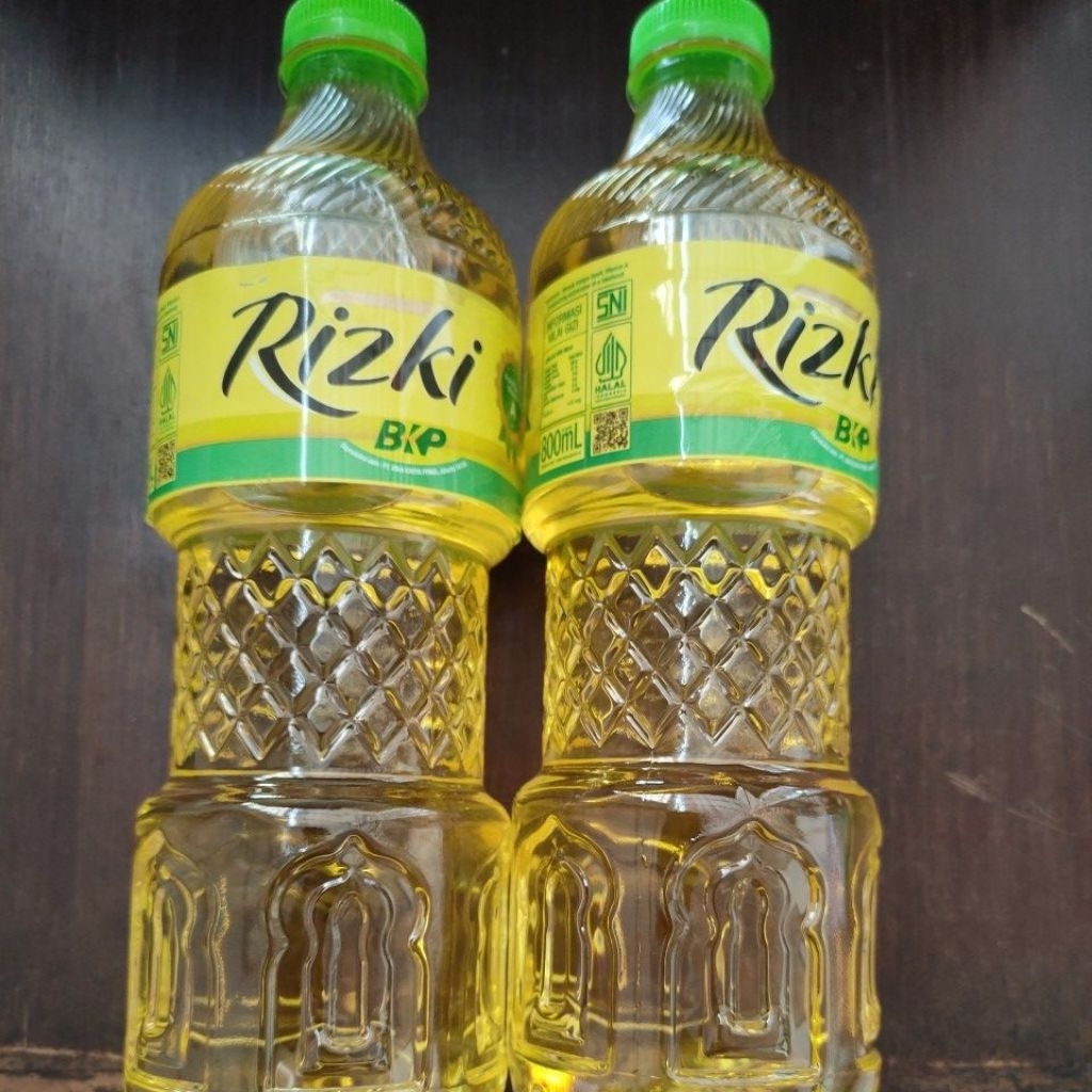 

BUNDLING HEMAT 2 BOTOL Minyak Rizki Botol Fortifikasi Vitamin A/800 ml