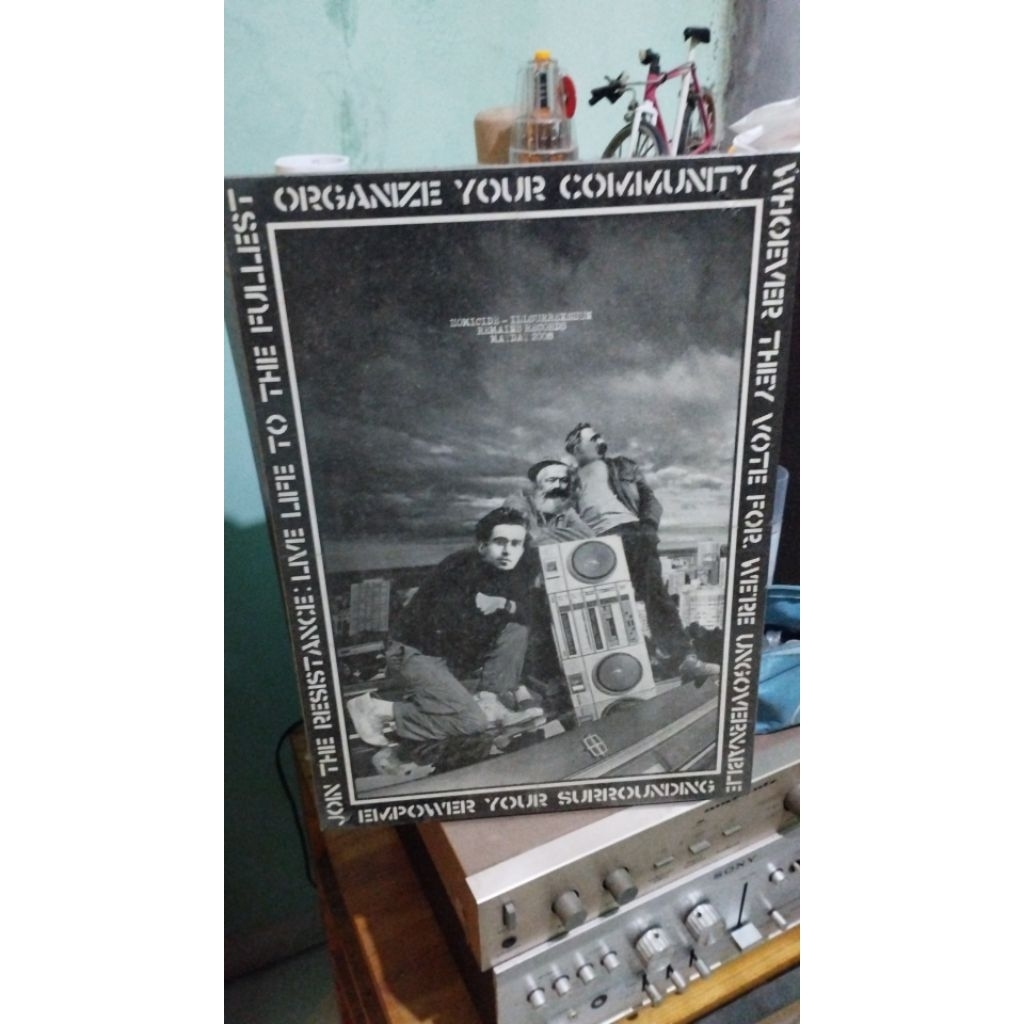 Poster Homicide + Bingkai