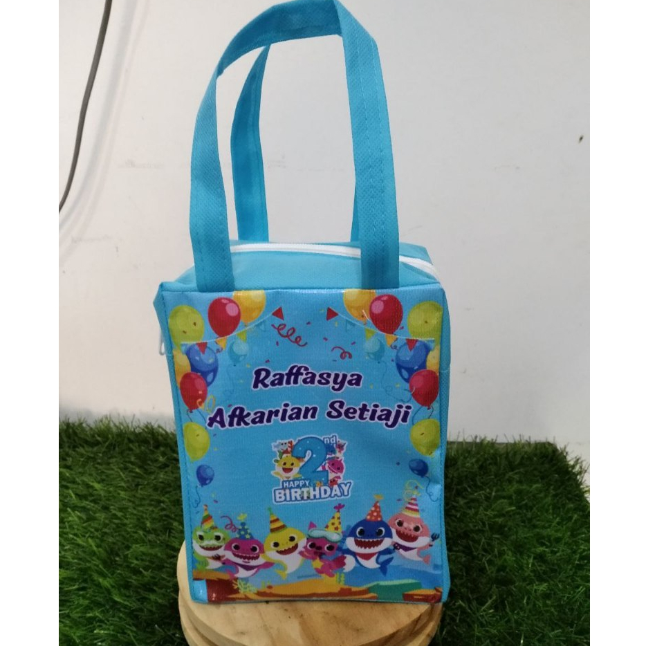 

[ 12x10x18 ] tas souvenir costum / tas resleting ulang tahun anak / custom tas ultah / goodiebag