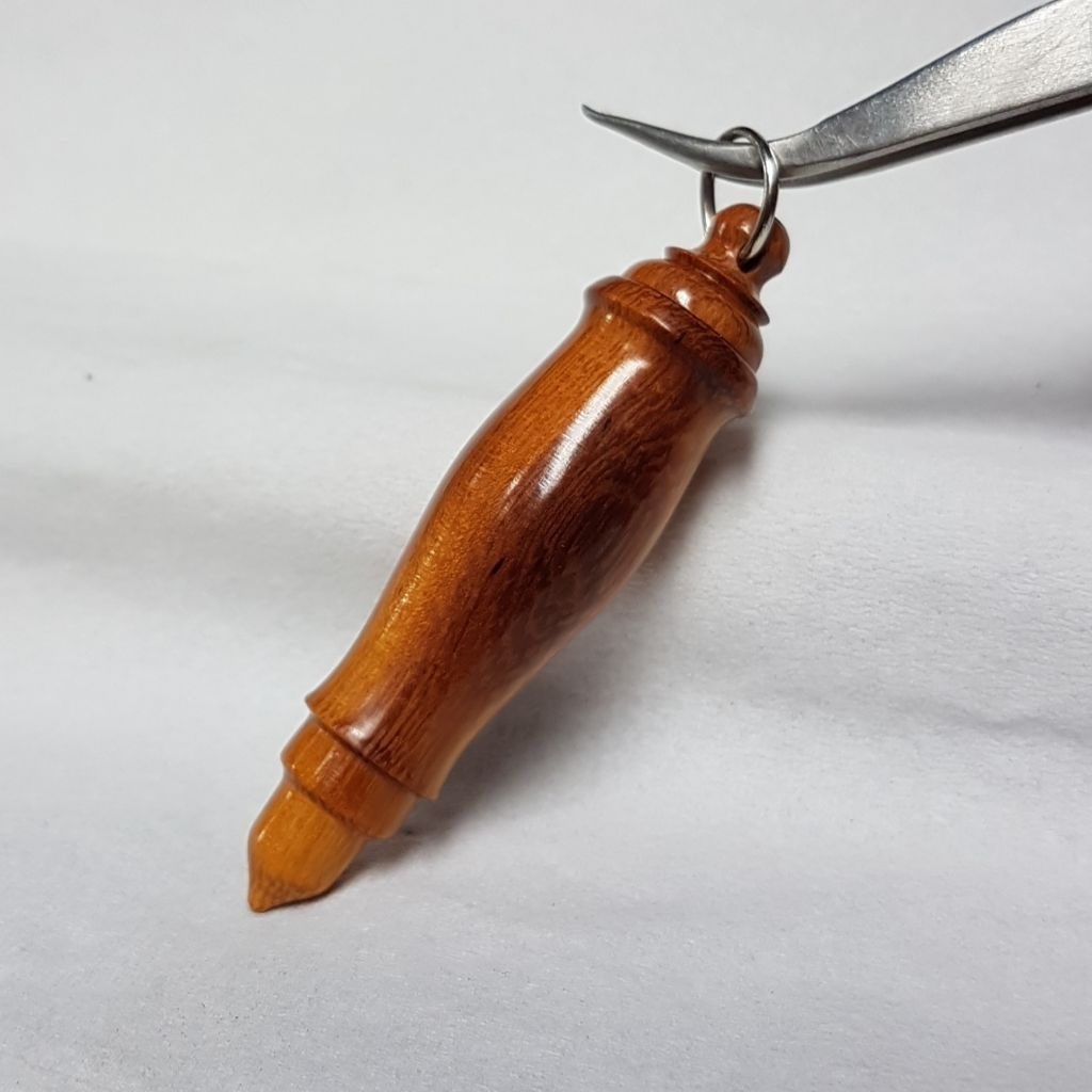 Liontin Tabung Golden Wood / Galih Kelor Emas