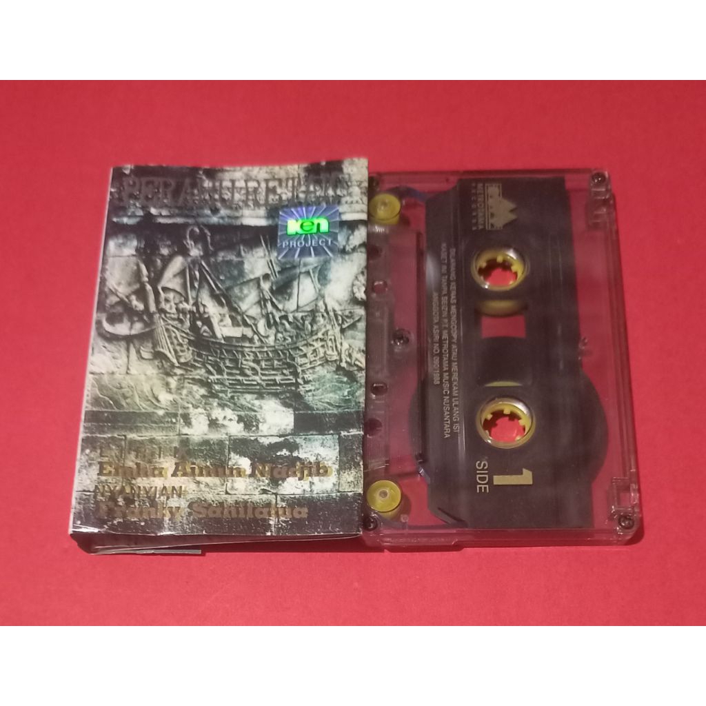 kaset pita PERAHU RETAK