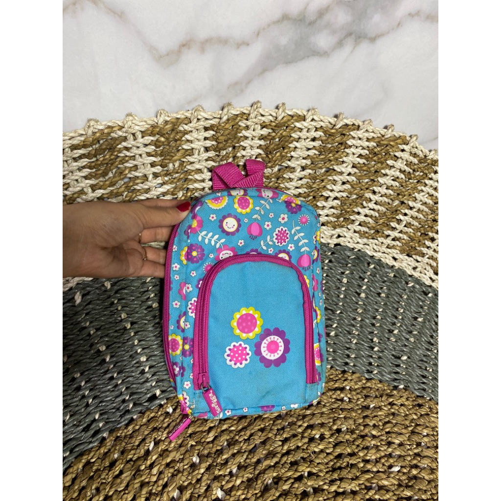 

kotak pencil anak cewek