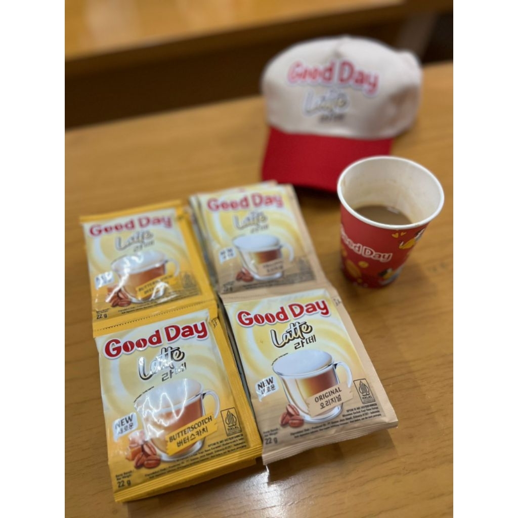 

orins Kopi good day latte 1 renceng isi 10