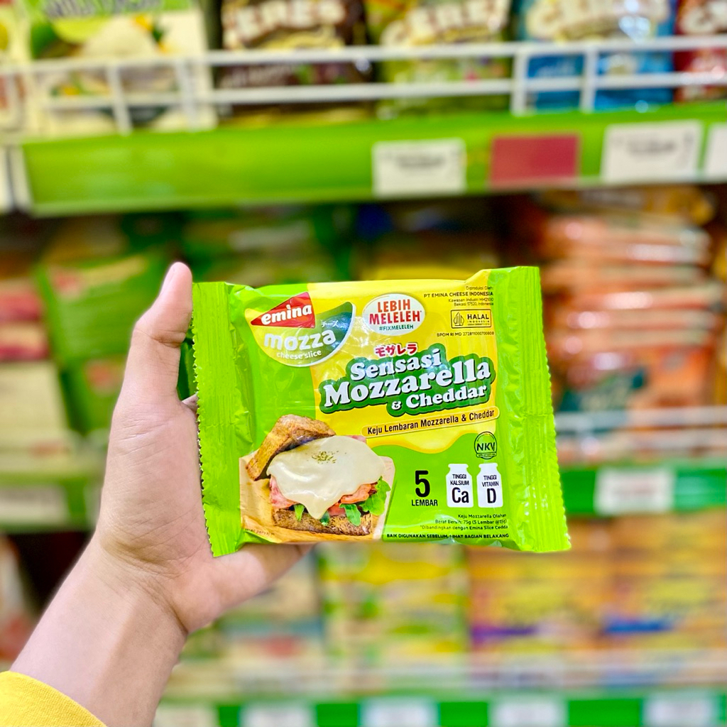 

Emina Mozzarella & Cheddar Cheese 5 Slice 75gr