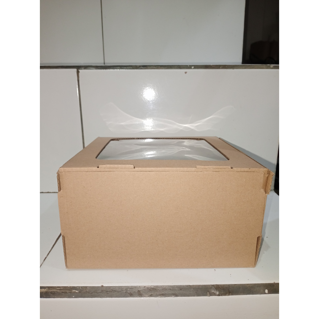 

Kardus kue tart WINDOW / Dus Tebal 20x20x10 / 22x22x12 / 25x25x12