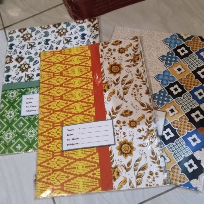 

SAMPUL BUKU BATIK PERPACK 20 LEMBAR