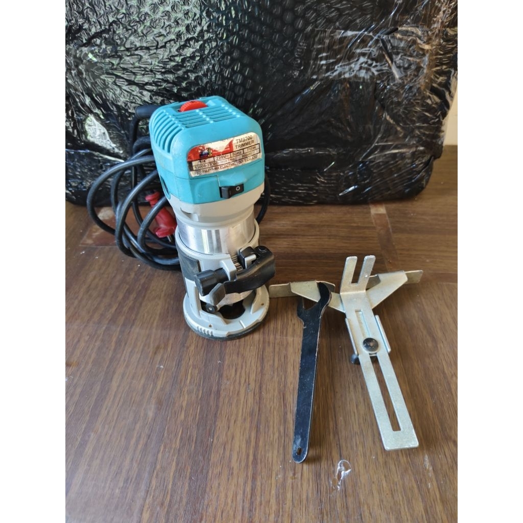 mesin trimer Fujiyama