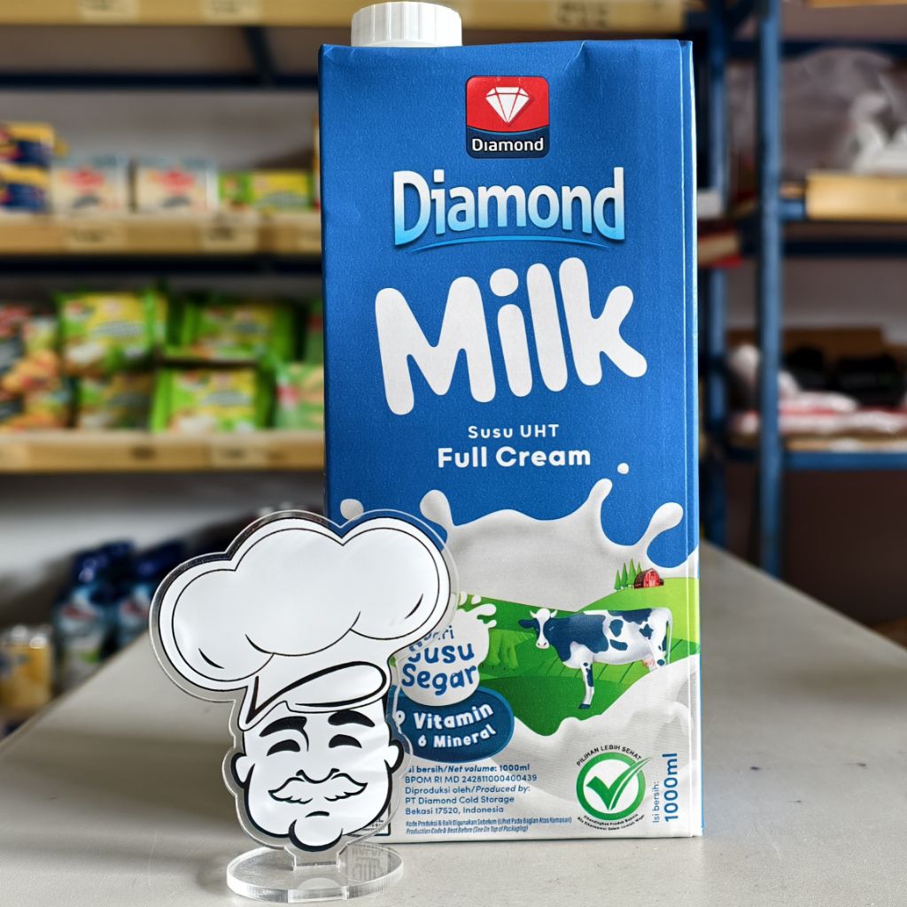 

Susu Diamond UHT Fullcream Plain 1Liter / Susu Fullcream Diamond 1Liter