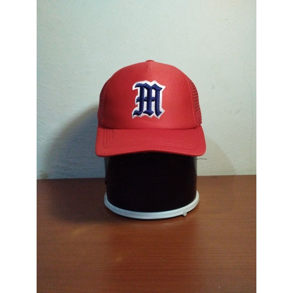 Topi Trucker Logo M