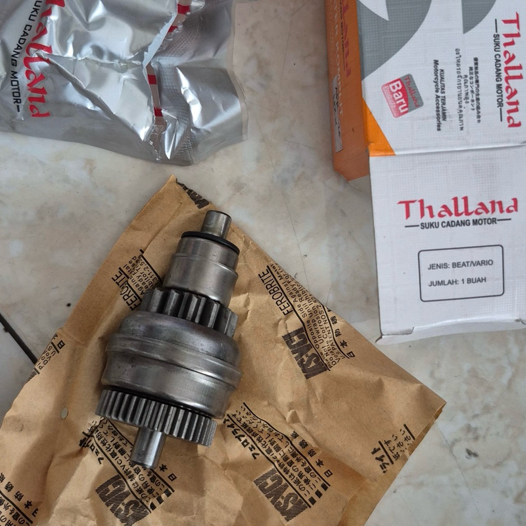 Granat Stater gigi pinion Beat Vario / Pinion Stater Komplit Beat Vario