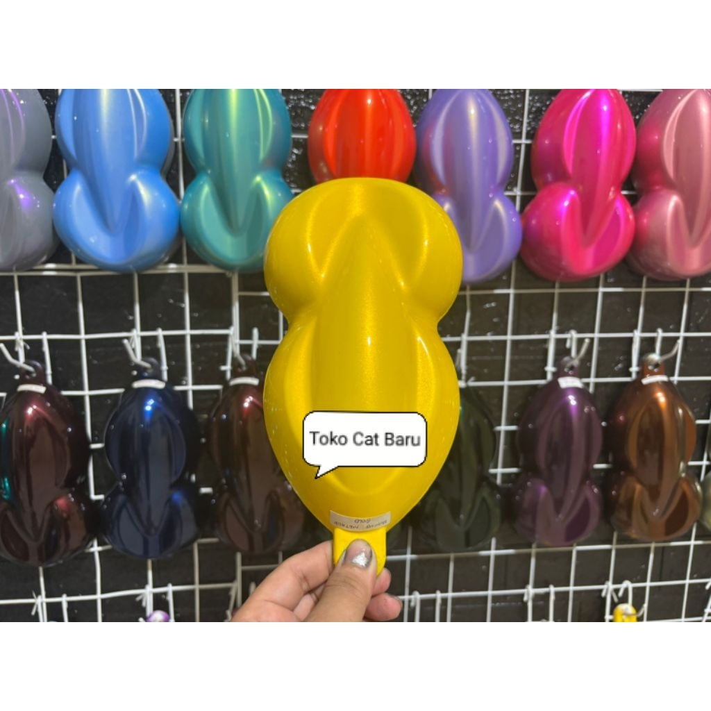 Cat Kuning Metalik Gold PU Polyuretane