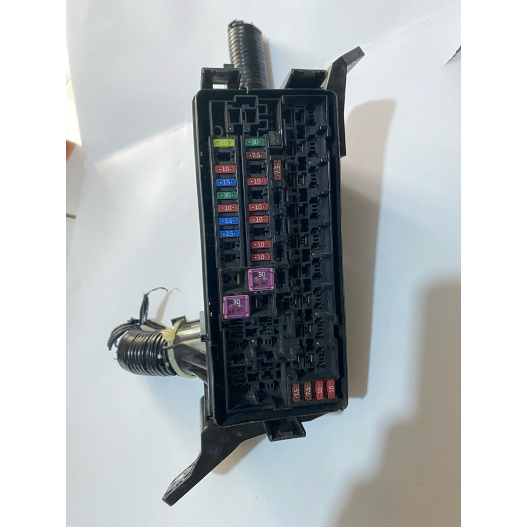 fuse box sekring rumah sekring Mobil HONDA , HRV , Jazz , Mobillio