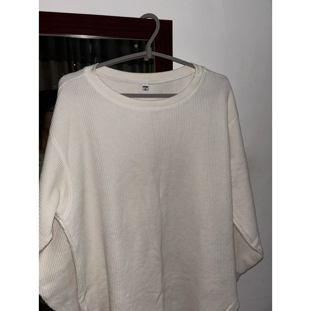 [preloved sweater] Uniqlo waffle knit sweater