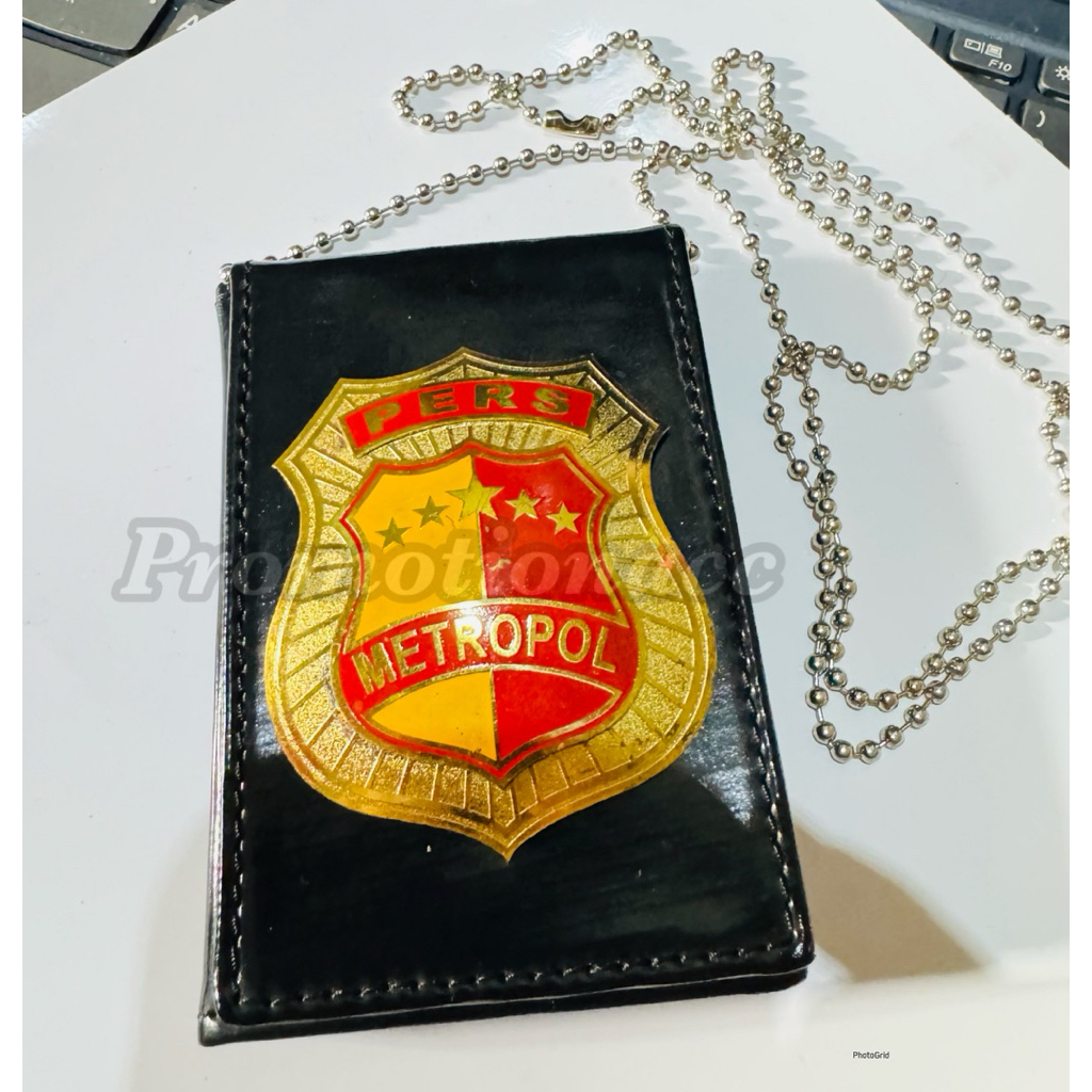 

Dompet KTA PERS METROPOL / Dompet Kartu ID Card Name Tag Dompet Kalung Lencana PERS METROPOL Kulit PREMIUM