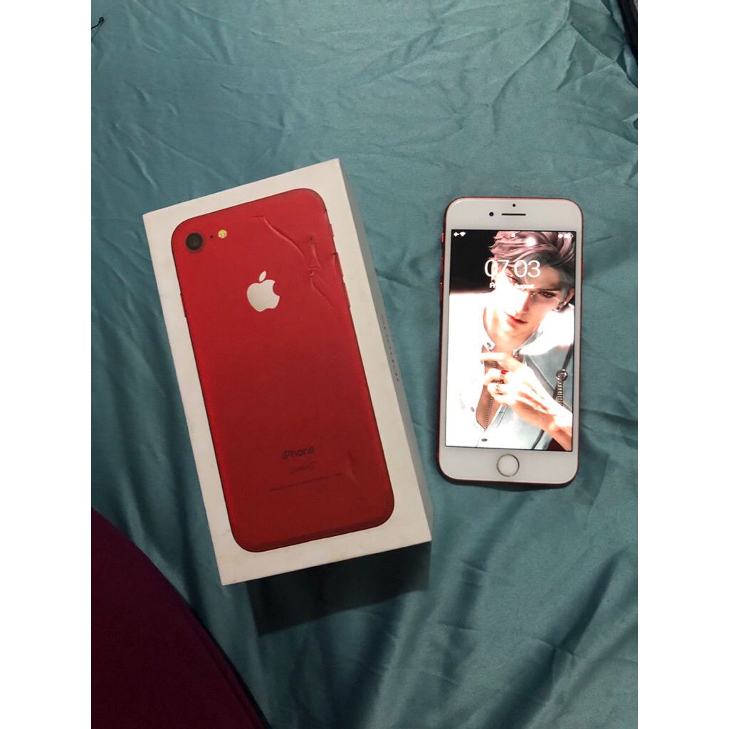 Iphone 7 RED 128gb second ibox pemakaian pribadi