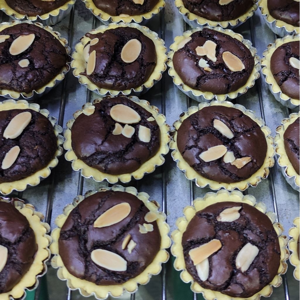 

PIE BROWNIES 1box isi 27pcs homemade