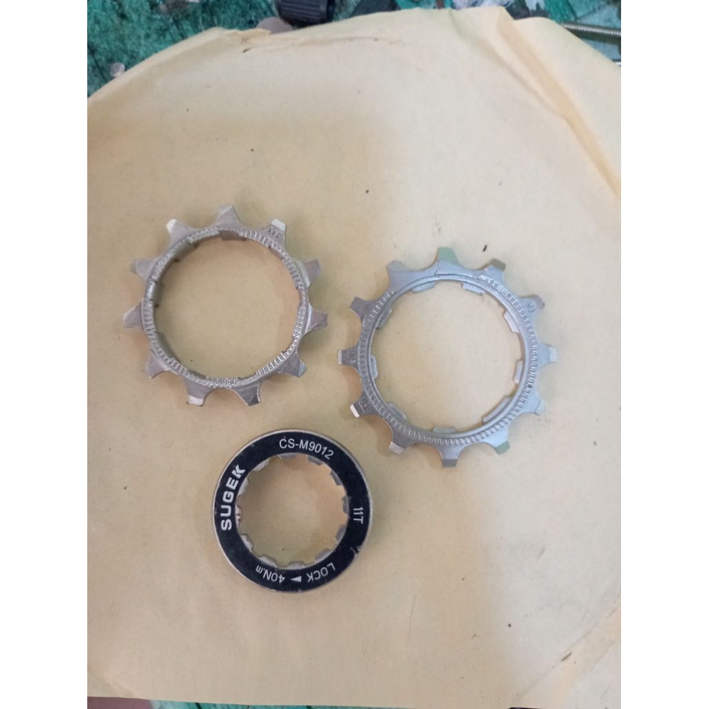 cog gir sepeda/sproket caset 11t,12t + pengunci sproket